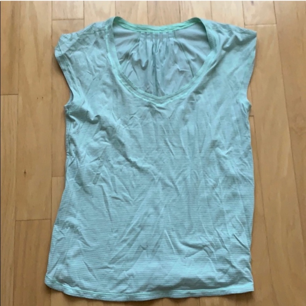 Lululemon Top- Size 6